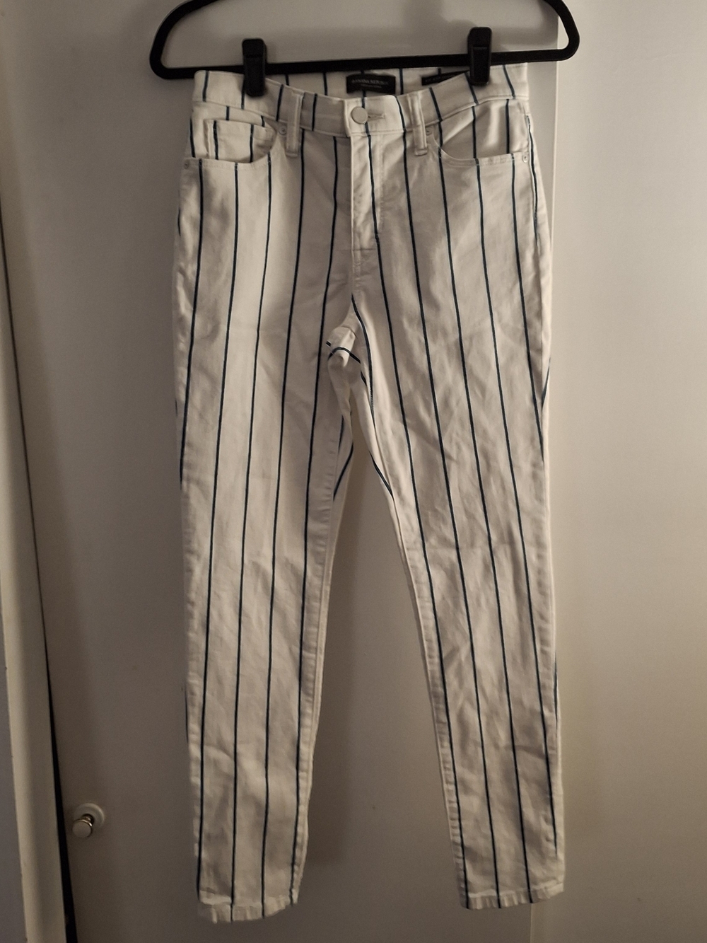 Banana Republic Women's White Jeans with Navy Pinstripes